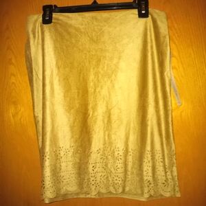 Women's size 8, Lucy Pereda suede skirt